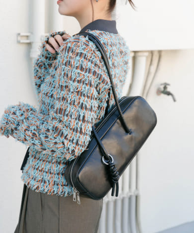 チャーム付きロングショルダーBAG