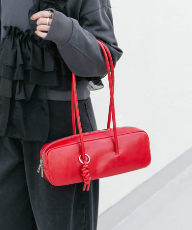 チャーム付きロングショルダーBAG