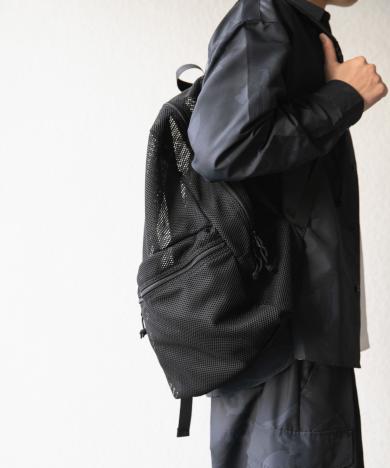 メッシュバッグパック