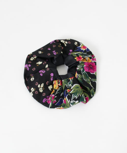 77circa　make flower big scrunchie