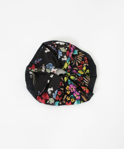 77circa　make flower big scrunchie