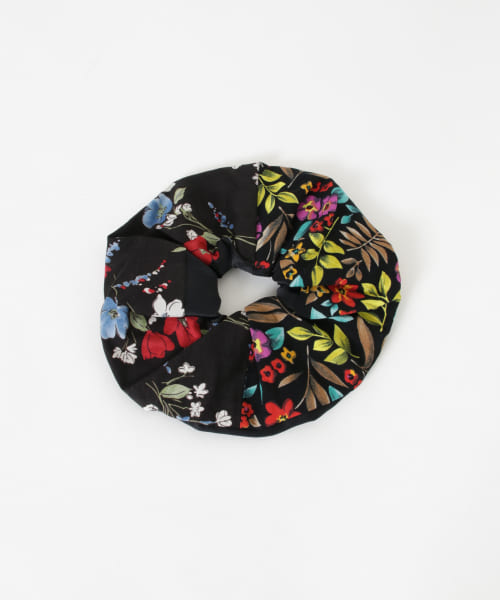 77circa　make flower big scrunchie
