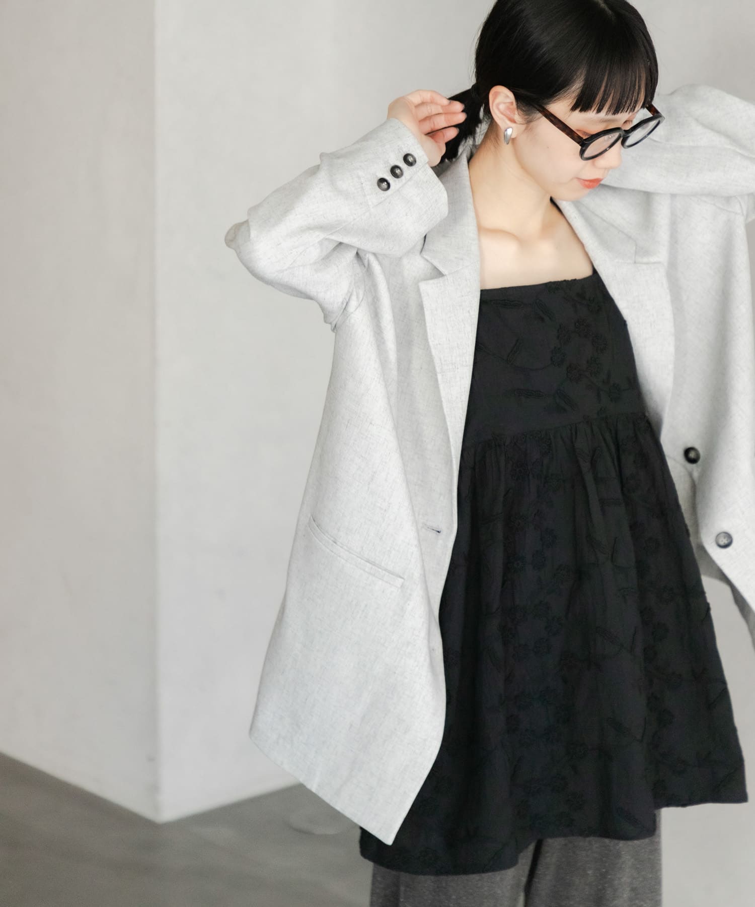 通販 立体刺繍キャミソールブラウス[DRA5-23R101]｜URBAN RESEARCH トップス