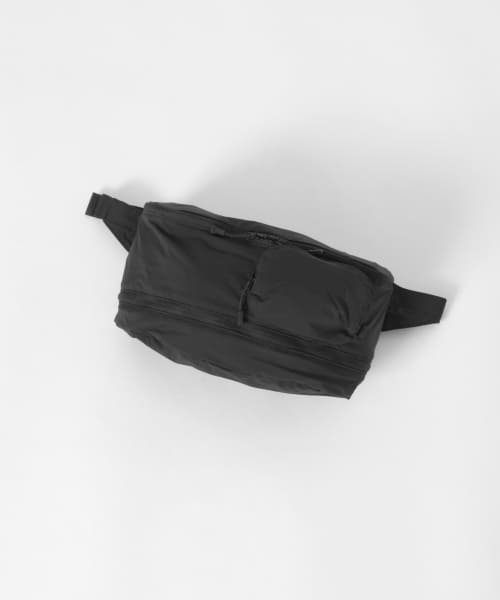 DAIWA PIER39　TRAVEL EXPAND FANNY BAG