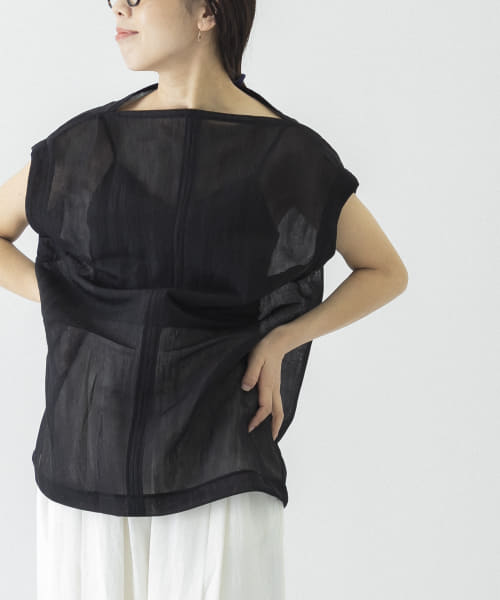 IIROT　sheer nylon pullover