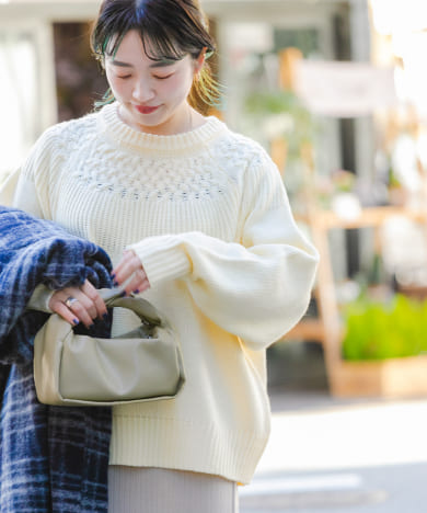 クルーネックケーブルニット[IT27-22B006]｜URBAN RESEARCH