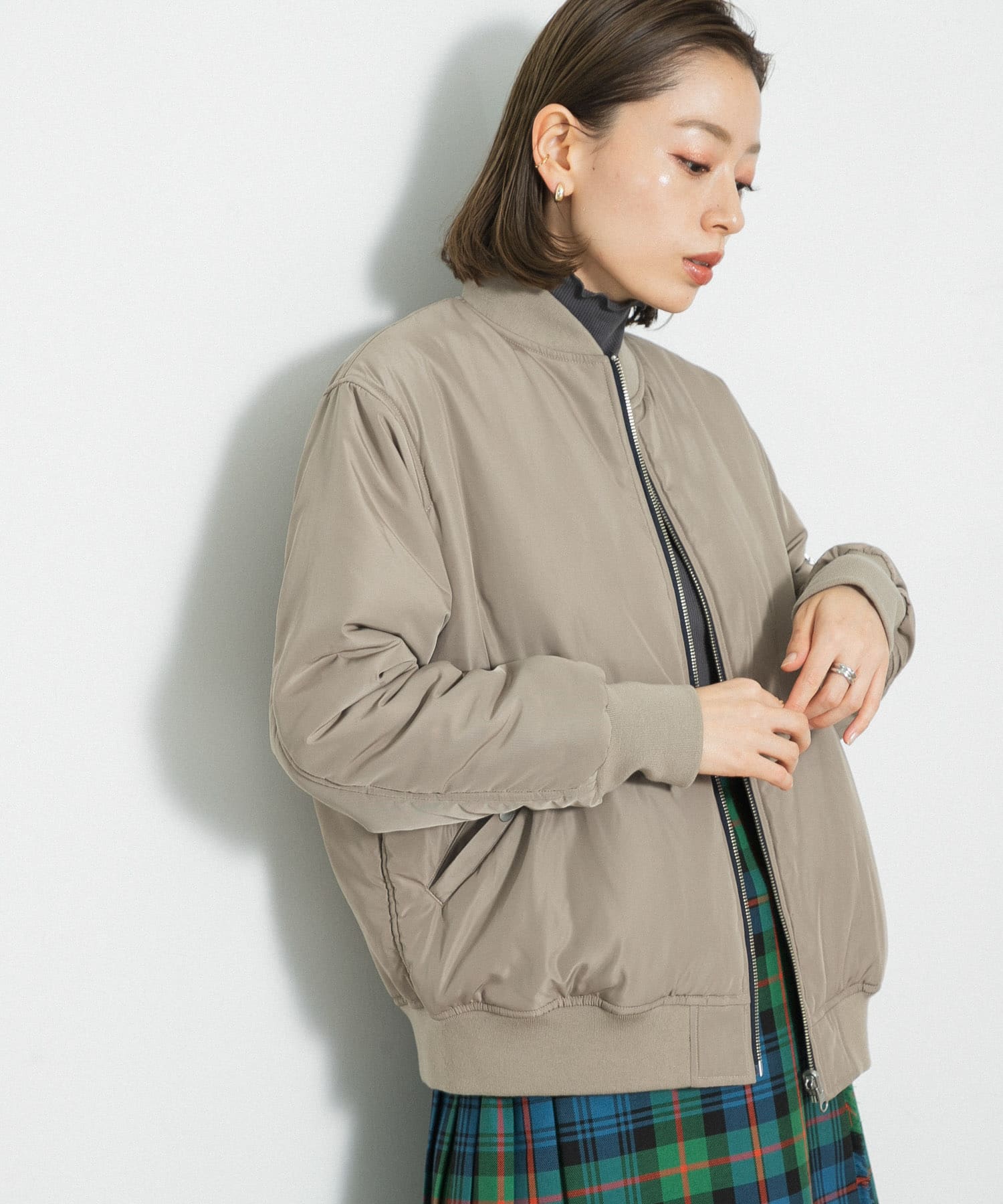佐田真由美さん着用』中綿リバーシブルMA1[LA27-27T704]｜URBAN 