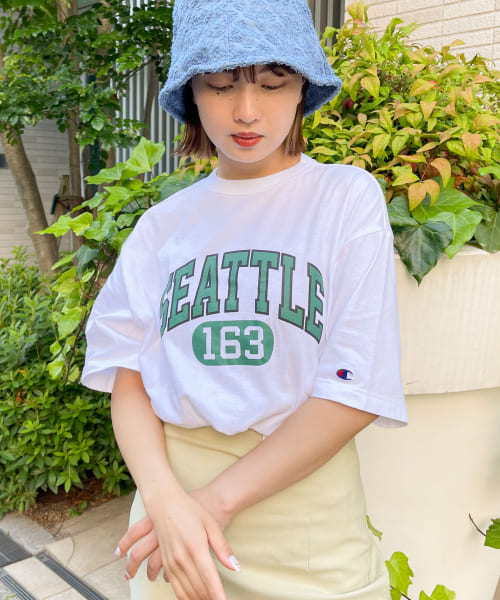 『堀田真由さん着用』『別注』champion×SENSE OF PLACE　グラフィックTシャツ
