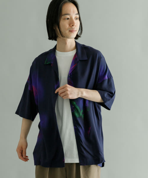 URBAN RESEARCH iD　アブストラクトプリントオープンカラーシャツ