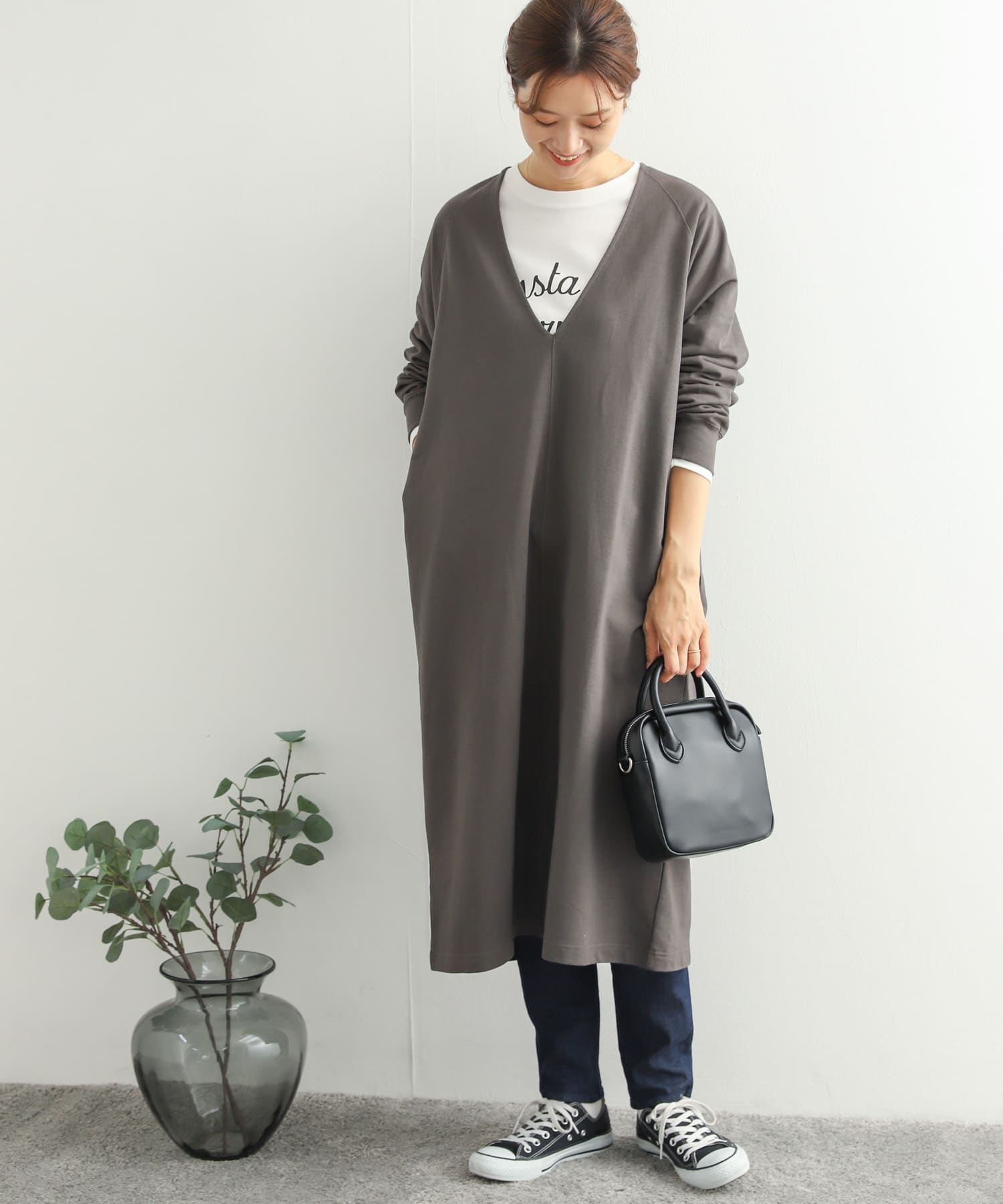 コットンインレイVネックカットワンピース[DR36-26U105]｜URBAN
