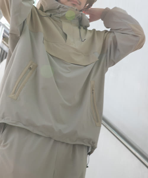 Acy　NYLON ANORAK
