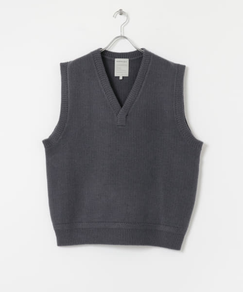 ANNUAL　V Neck Vest