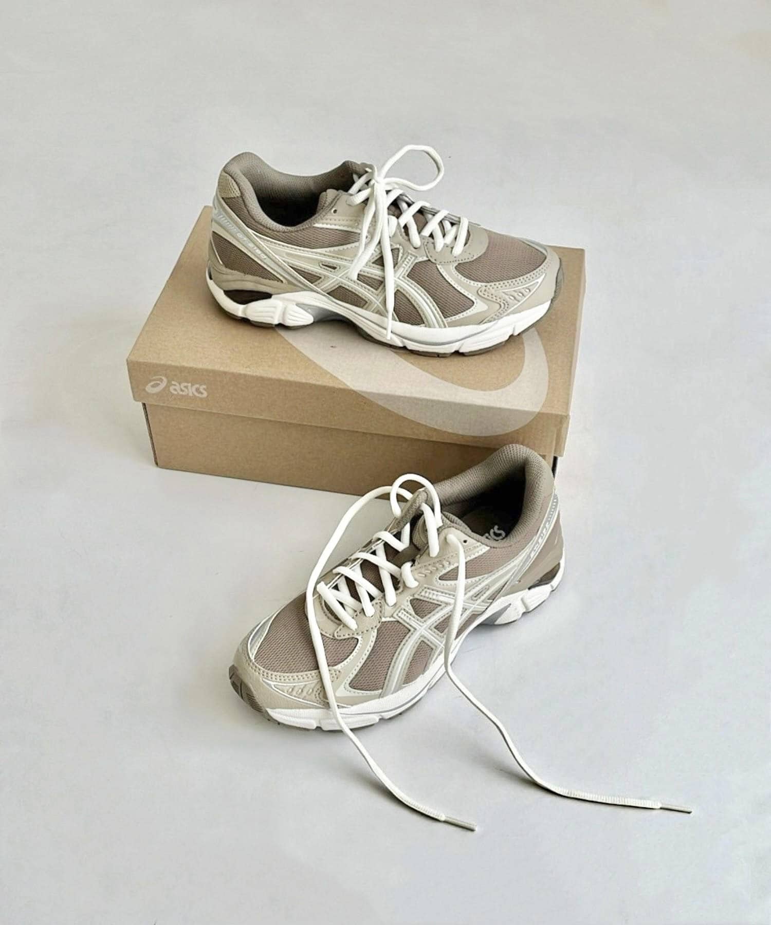 Asics shop urban shoes