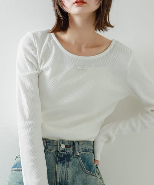 プレートツキバレエネックトップ