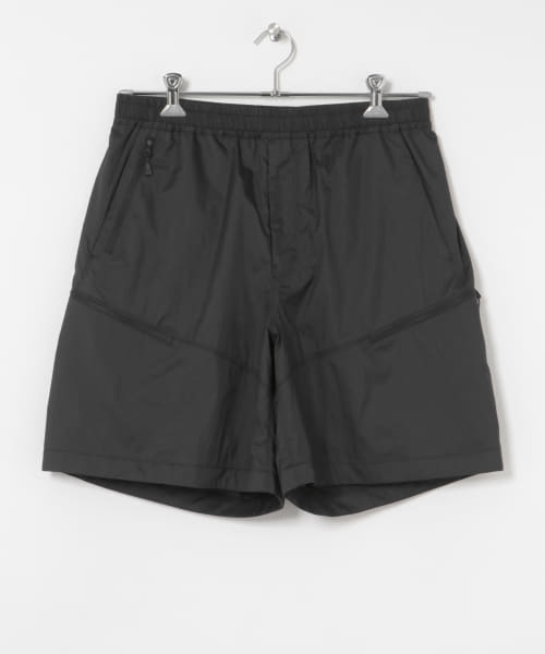 DAIWA PIER39　TECH WIND SHELL SHORTS