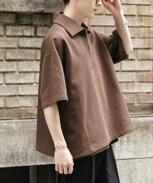 ダンボールポンチハーフジップショートスリーブTシャツ