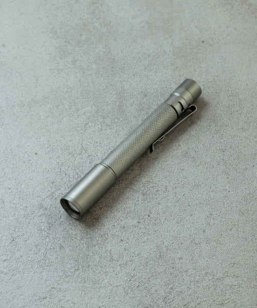 KIKKERLAND　MINI FLASHLIGHT