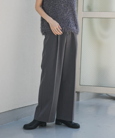 センタープレスストレートパンツ