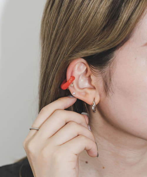 TAYUMi　color ear cuff