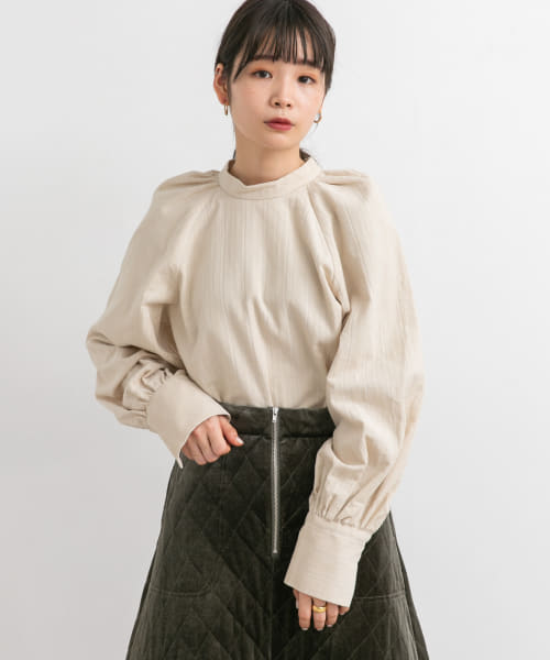 パフスリーブコーデュロイブラウス