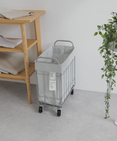 BRID　LAUNDRY SQUARE CASTER 28L