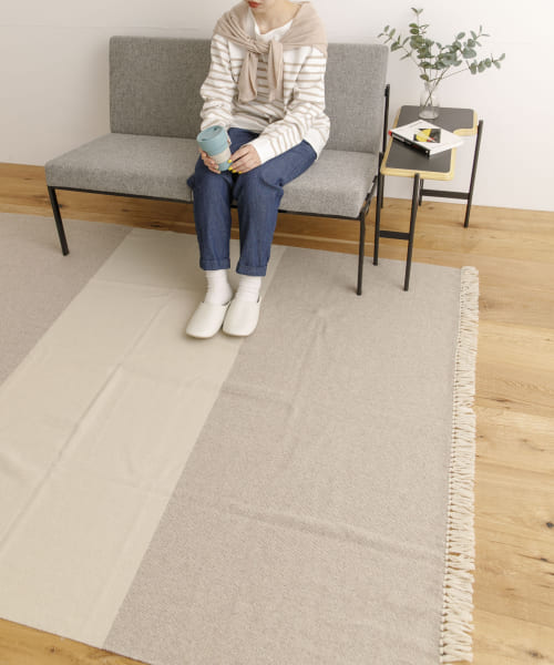 TONITO　145×200 BLANKET RUG