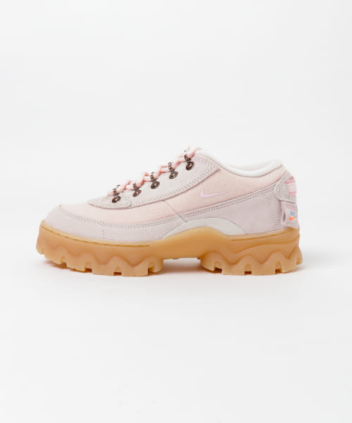 NIKE　ラハールLOW SE