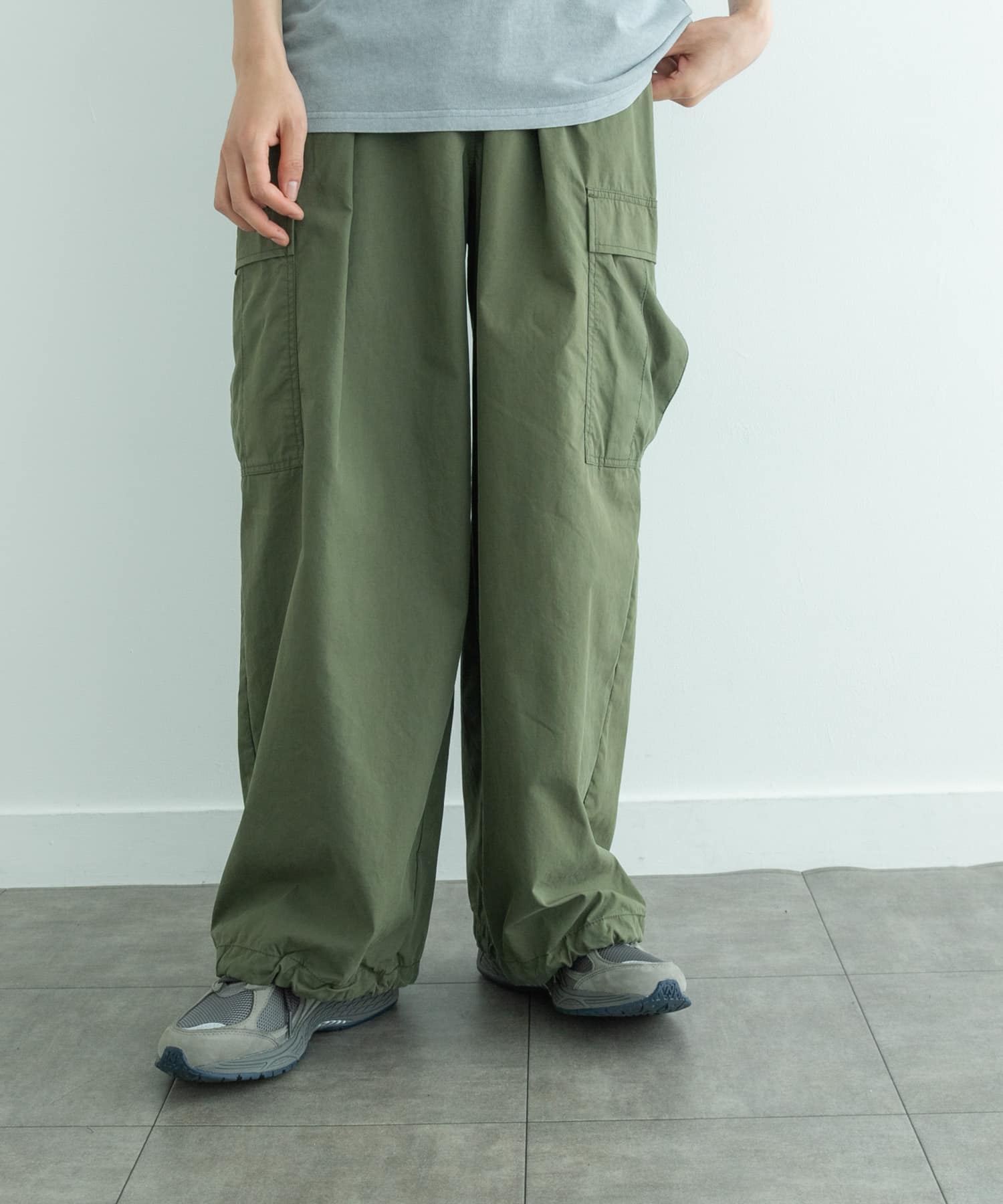 ALPHA INDUSTRIES SUPER WIDE CARGO[APTB1085-MU35n]｜URBAN RESEARCH