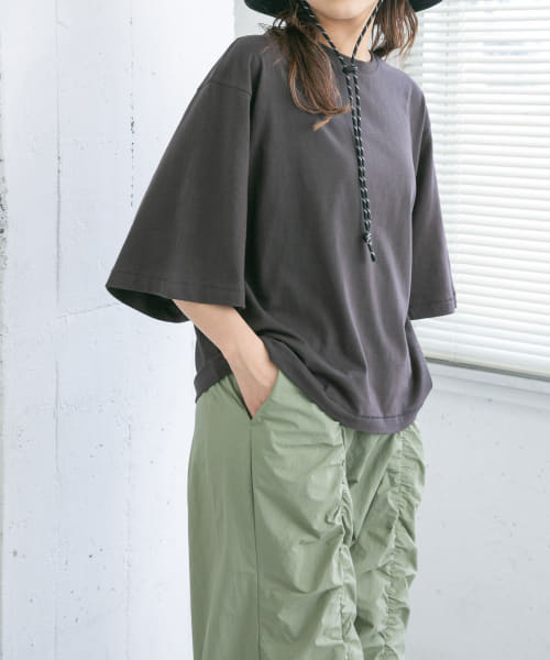 ボックスシルエットワイドTEE