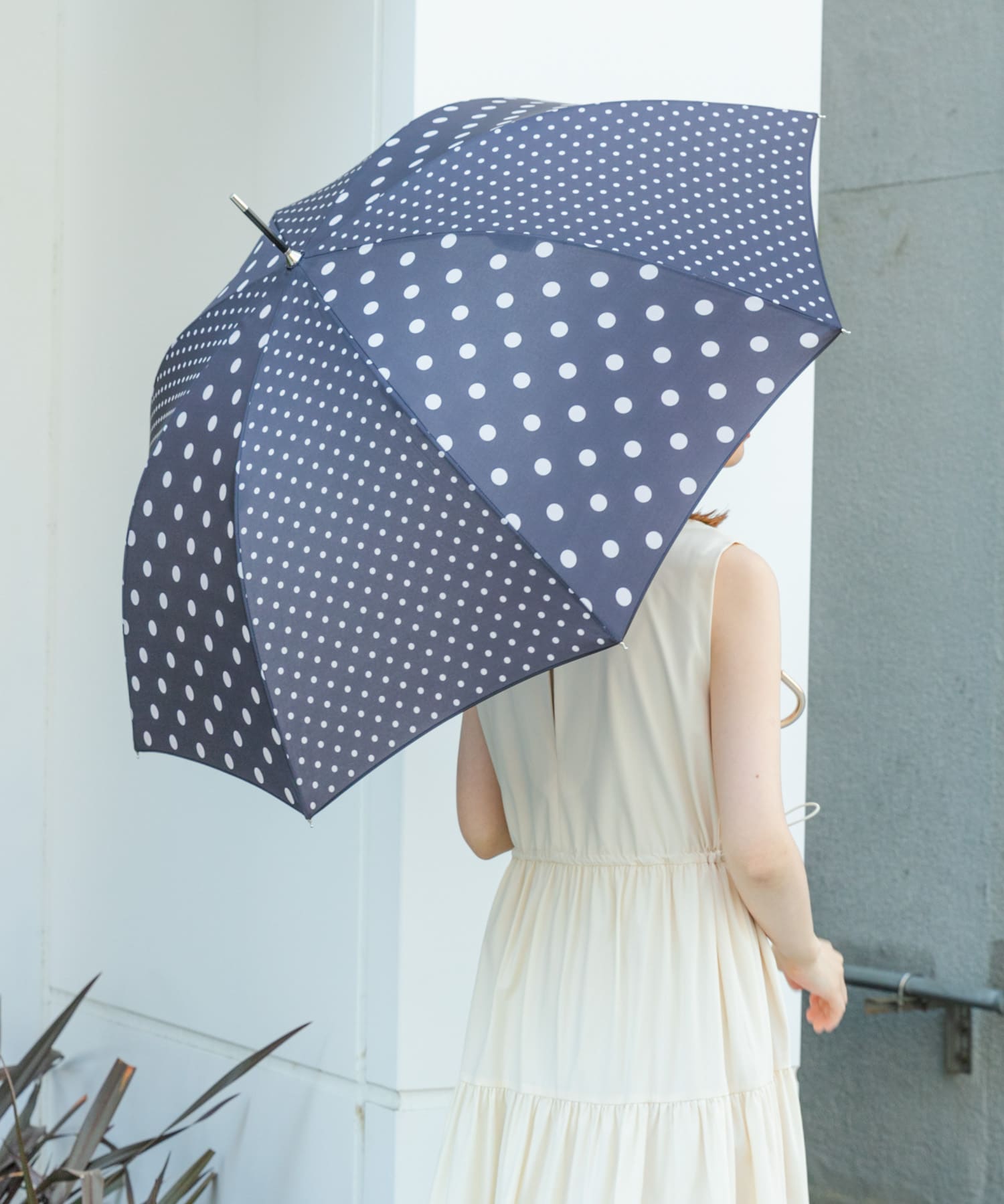 because 日傘 長傘 レディース UVカット 遮蔽率99％ ドット 水玉