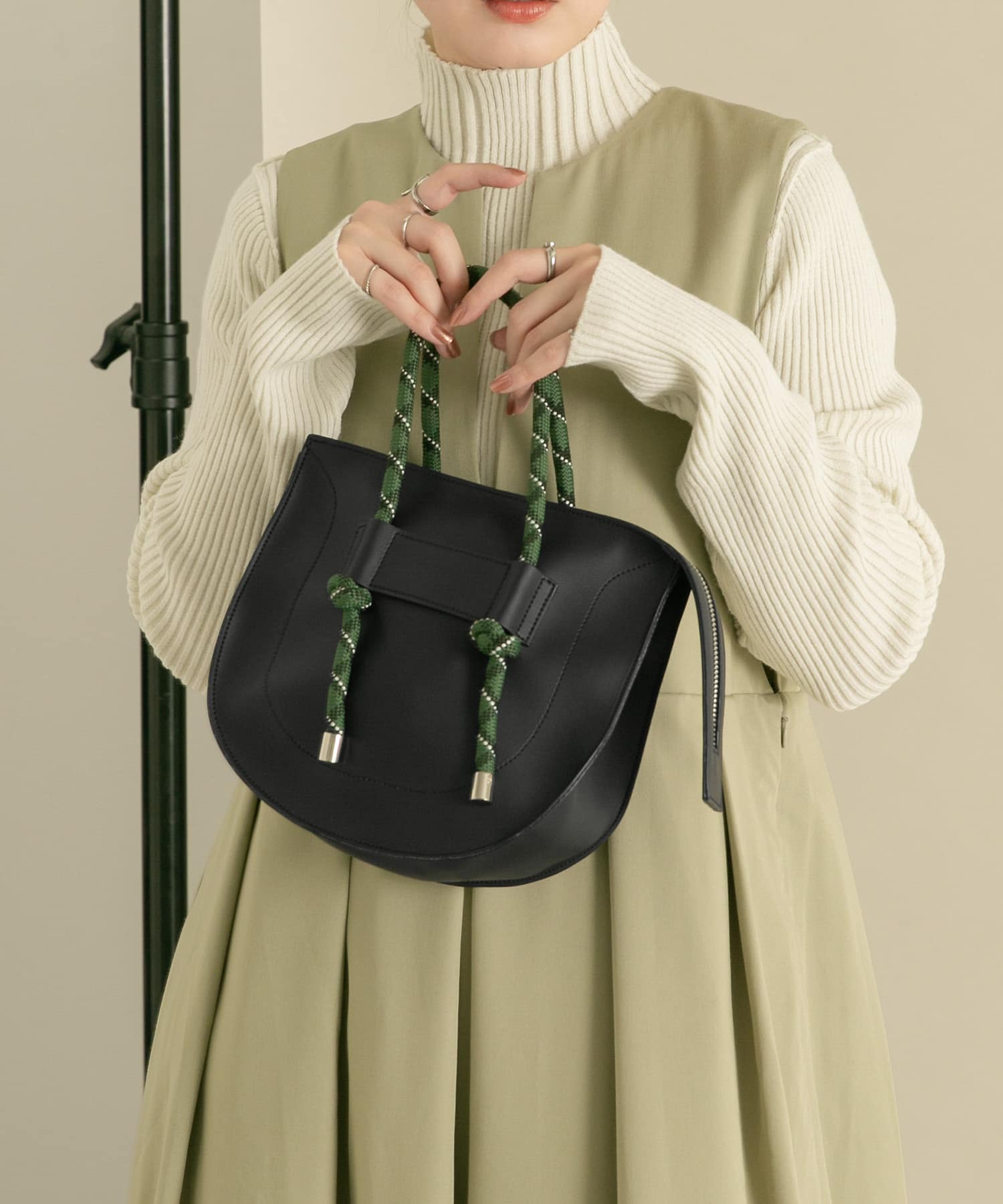 ロープハンドBAG[KB46-2AA014]｜URBAN RESEARCH公式ファッション通販