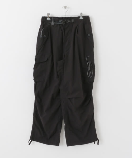 and wander　oversized cargo pants