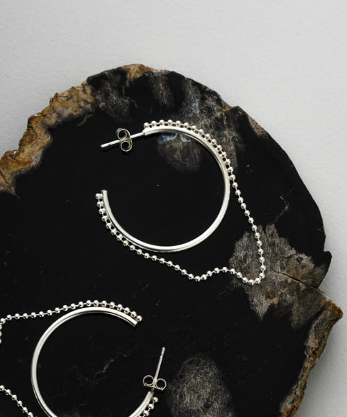 SMELLY so’　combination hoop pierce