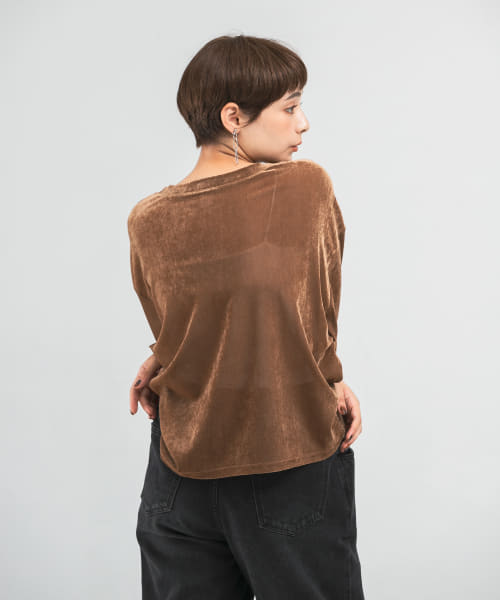 CHIGNON　ベロアメッシュTシャツ