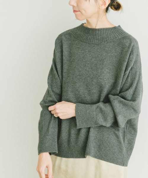 [ITEMS][ショルダーリブハイネックニット]