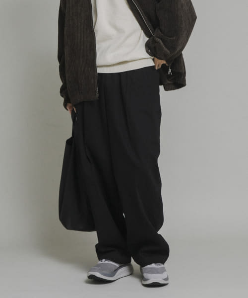 SFC　BAGGY DENIM PANTS