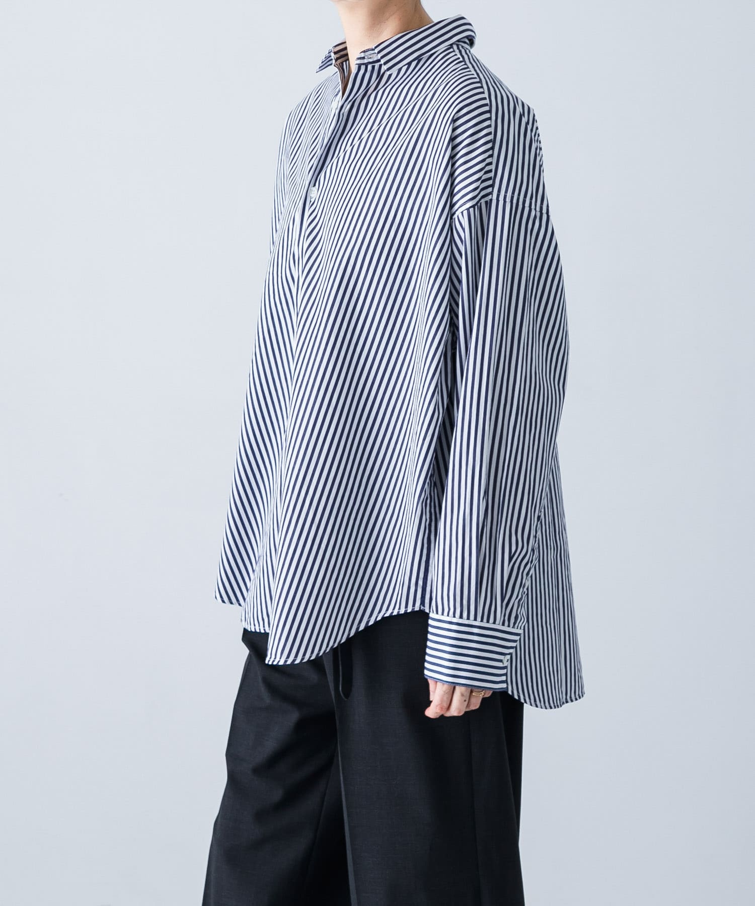 RE ARRIVAL/再入荷 美品 山内 コットンレギュラーシャツ yc48 サイズ3 黒（コットン トップス