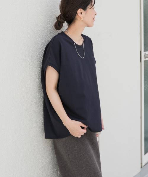 『UR TECH』汗染み防止ドルマンTシャツ