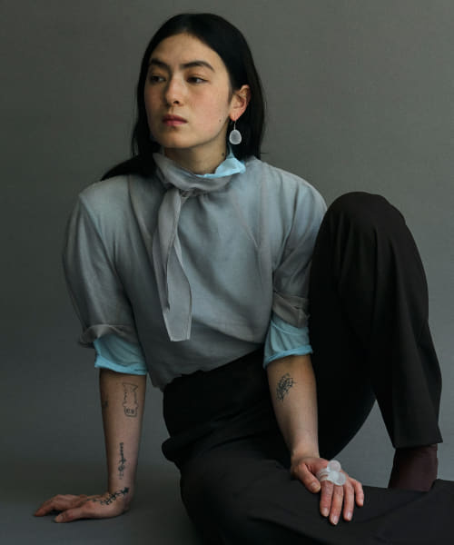 AMOMENTO　KNOTTED COLLAR TOP