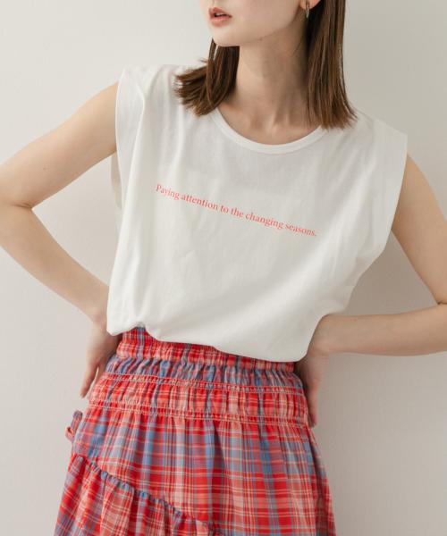 ショルダータックグラフィックTシャツ
