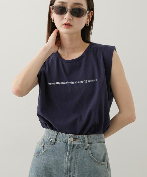 ショルダータックグラフィックTシャツ