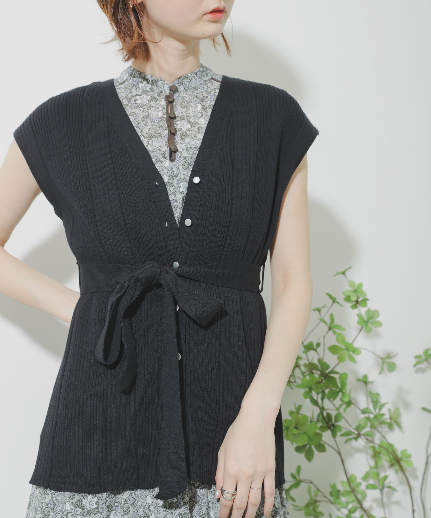 Web 一部店舗限定 2wayウエストベルトニットベスト 15 22l133 Urban Research公式ファッション通販 Web 一部店舗限定 2wayウエストベルトニットベスト 15 22l133 Urban Research公式ファッション通販
