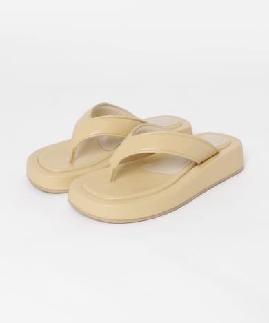 厚底トングサンダル
