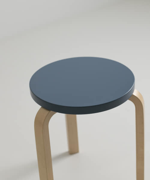 Artek　スツール 60