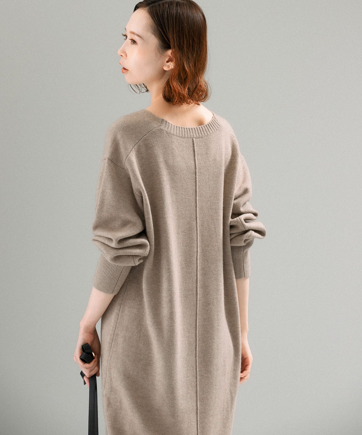 一部web限定カラー カシミヤ混ラムウールvネックニットワンピース Ra17 22k101 Urban Research公式ファッション通販
