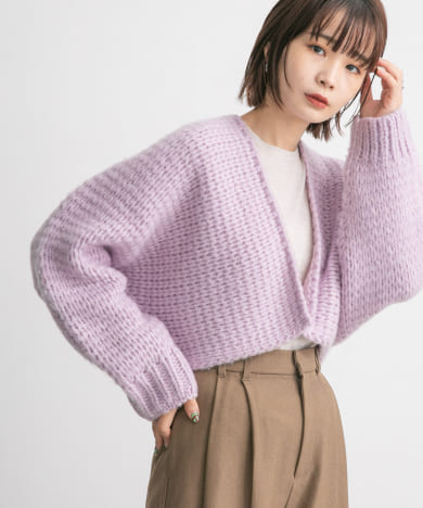 新品♥️URBAN RESEARCH♥️ライトニットショートカーディガン。Ｆ。avv