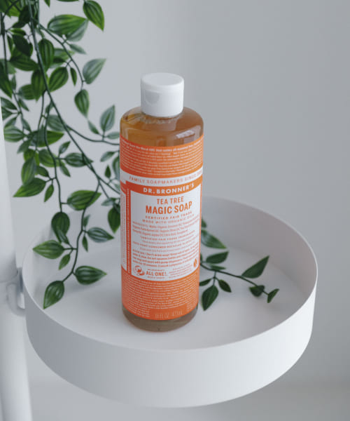 DR.BRONNER’S　MAGIC SOAP