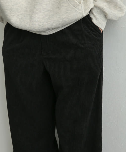 コーデュロイタックワイドパンツ