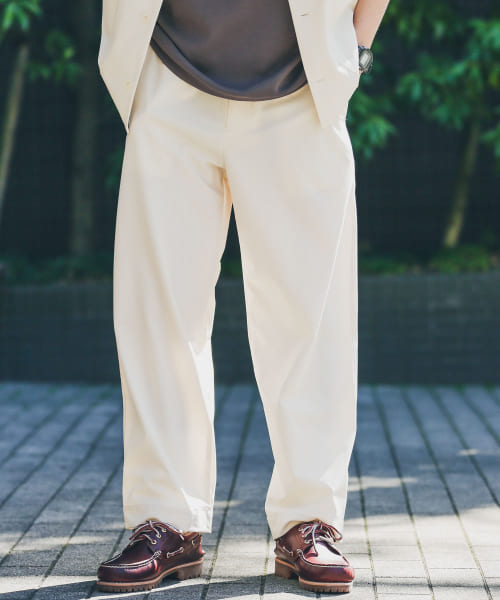 ストレッチナイロンワイドストレートパンツ