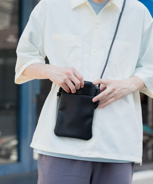 Hawk　Fake Leather Shoulder Bag